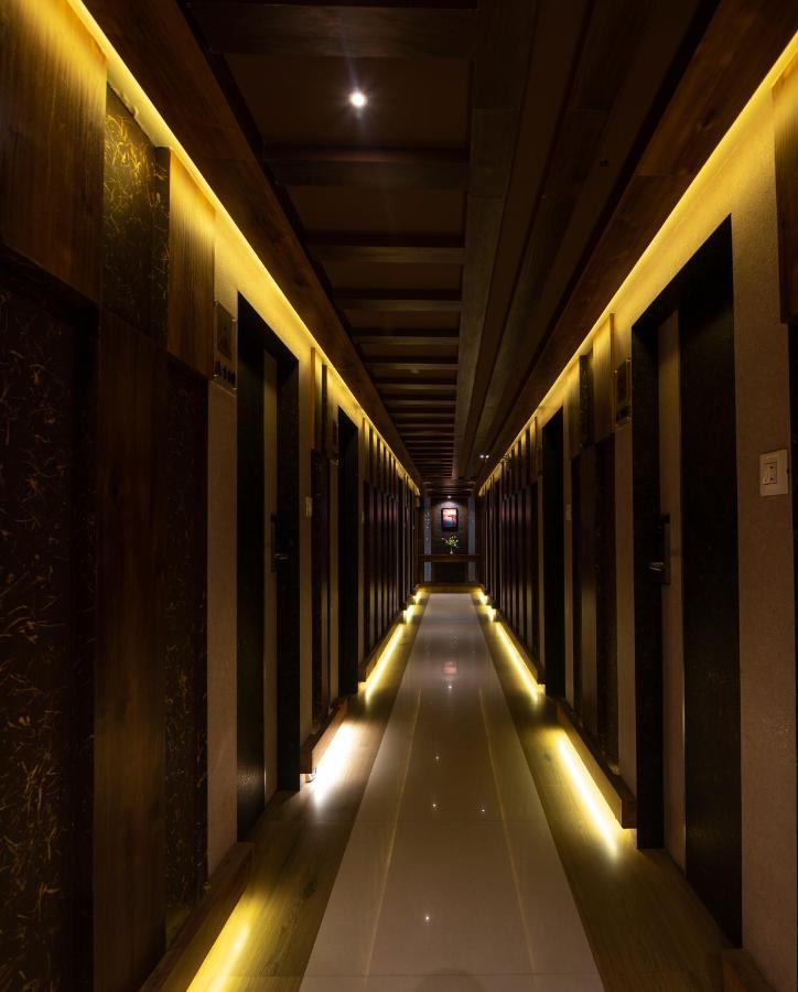 Hotel Monarch International Bengaluru Zewnętrze zdjęcie