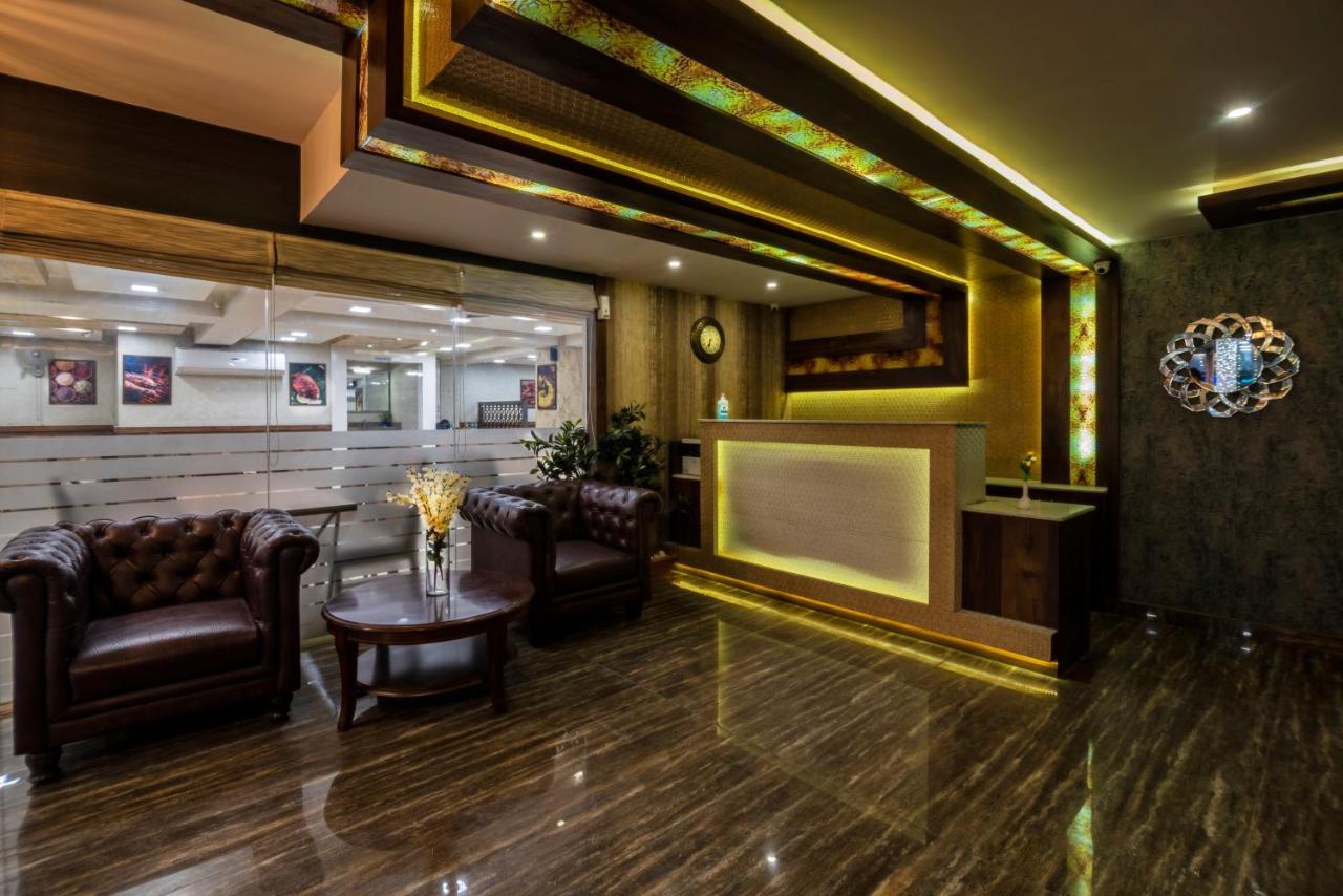 Hotel Monarch International Bengaluru Zewnętrze zdjęcie