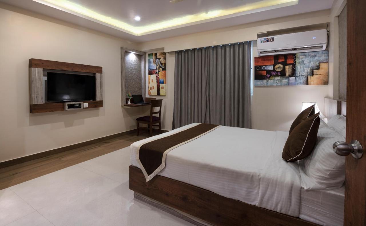 Hotel Monarch International Bengaluru Zewnętrze zdjęcie