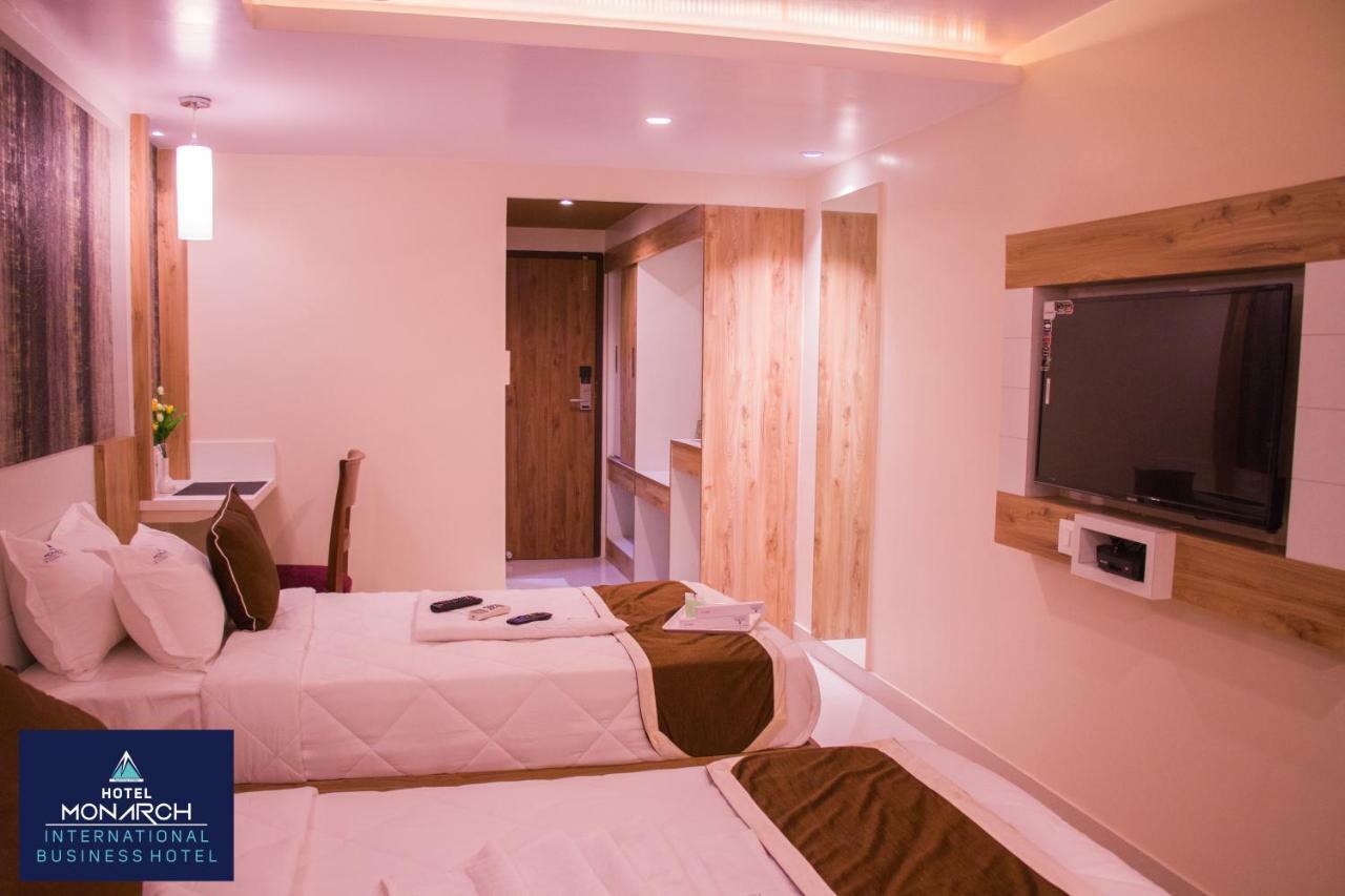 Hotel Monarch International Bengaluru Zewnętrze zdjęcie
