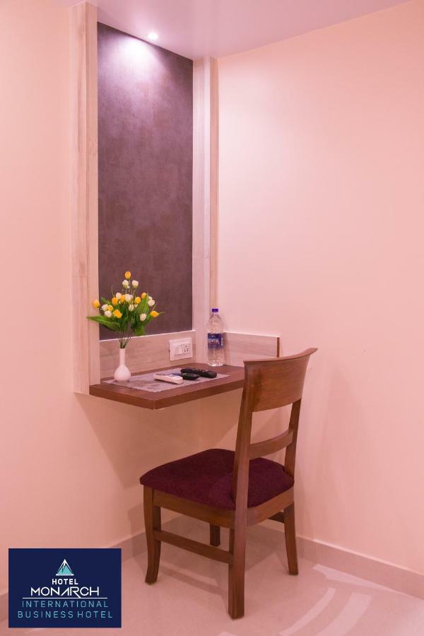 Hotel Monarch International Bengaluru Zewnętrze zdjęcie
