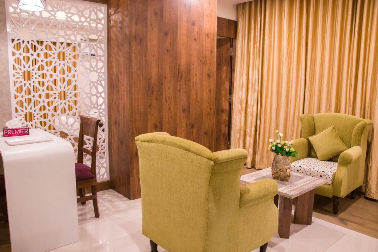 Hotel Monarch International Bengaluru Zewnętrze zdjęcie